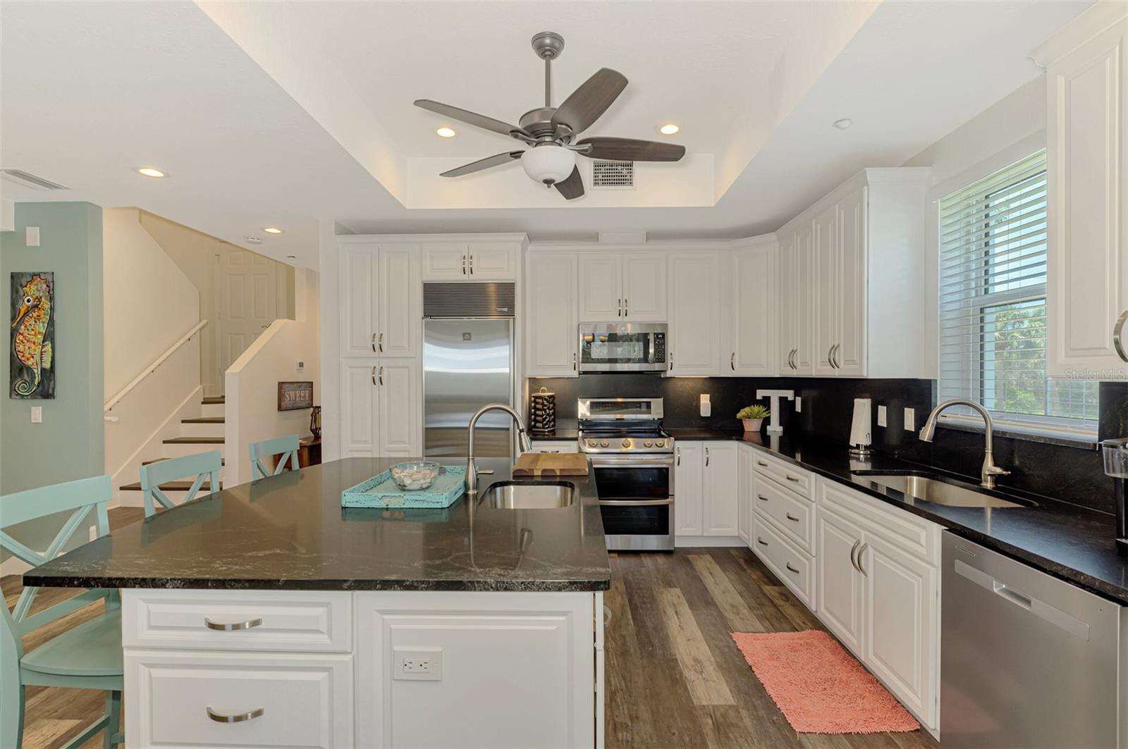 LANDINGS/CORAL CRK - Residential