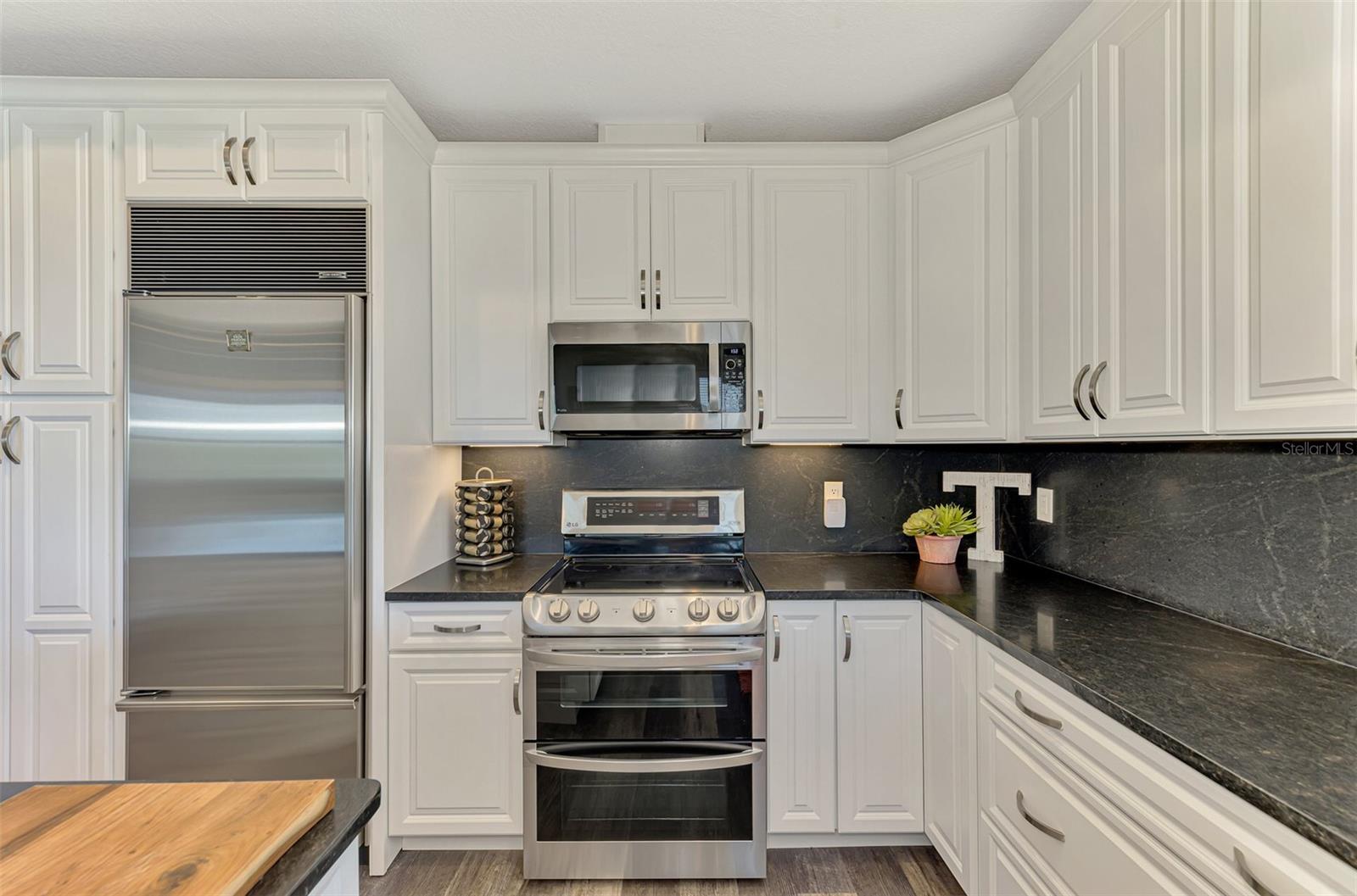 LANDINGS/CORAL CRK - Residential