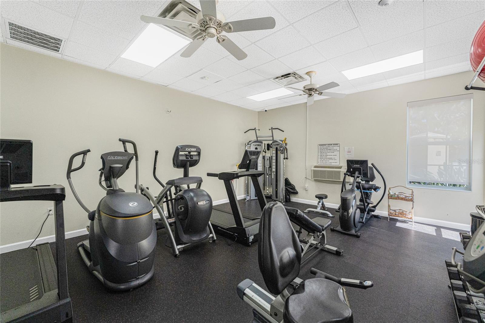 LANDINGS/CORAL CRK - Residential