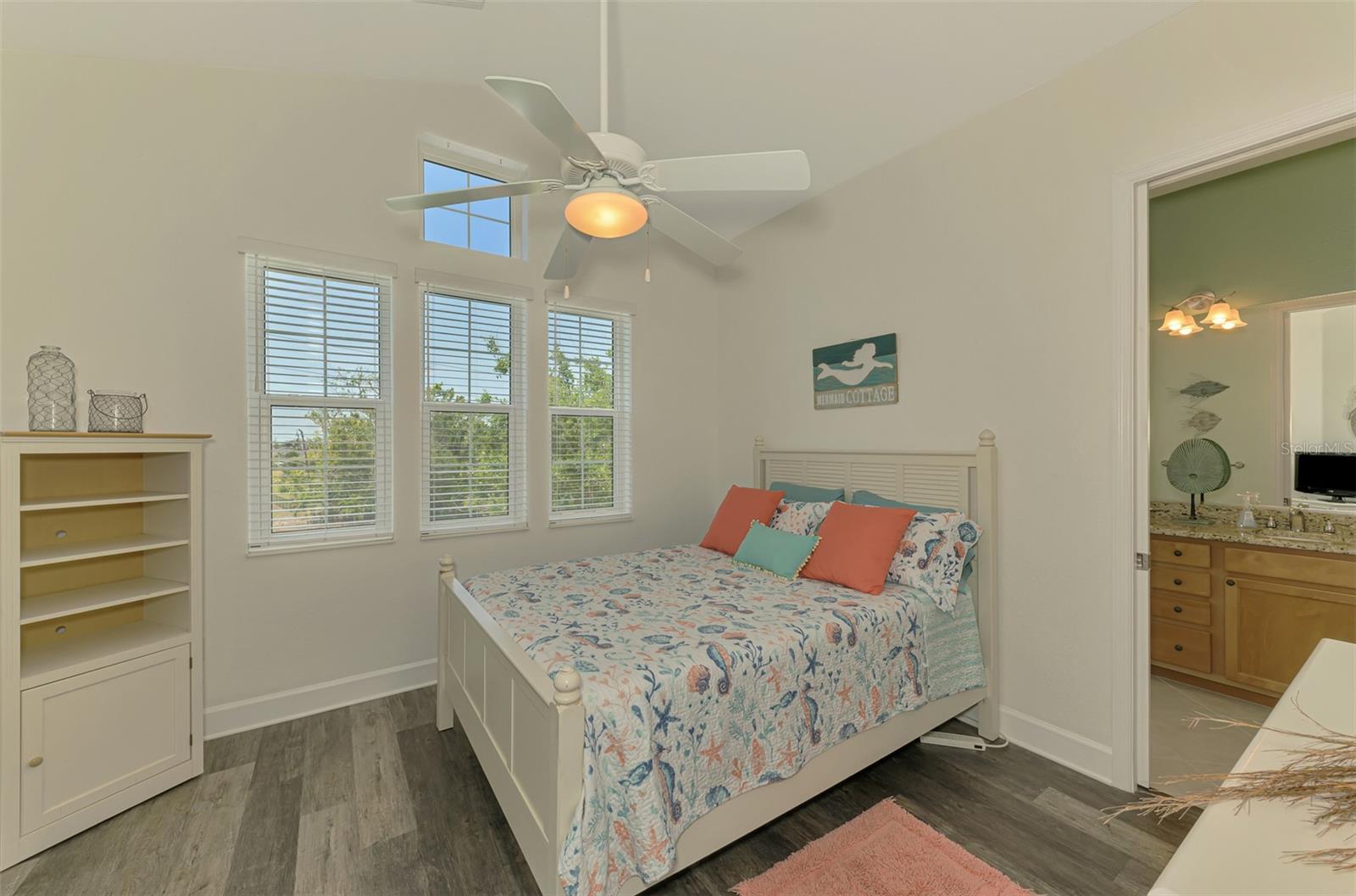 LANDINGS/CORAL CRK - Residential