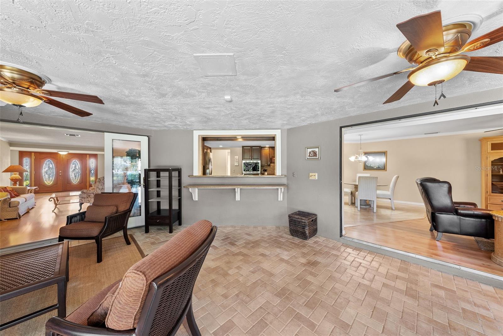 FEATHER SOUND CUSTOM HOME SITE - Residential