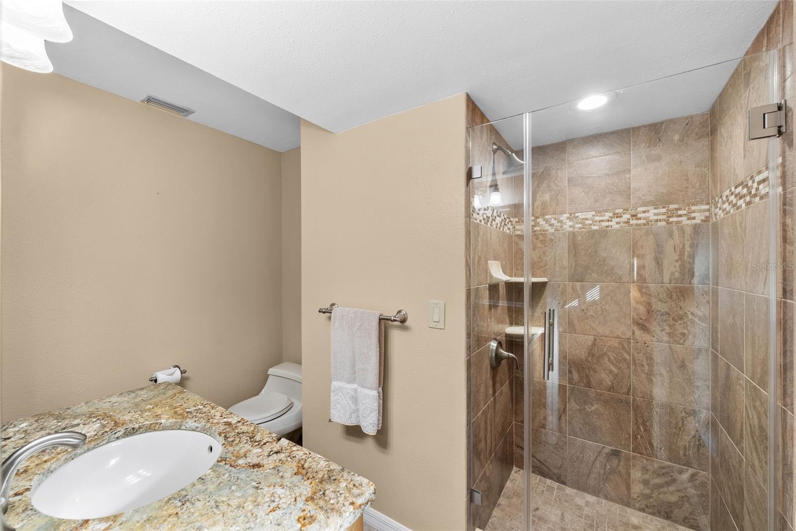 FEATHER SOUND CUSTOM HOME SITE - Residential