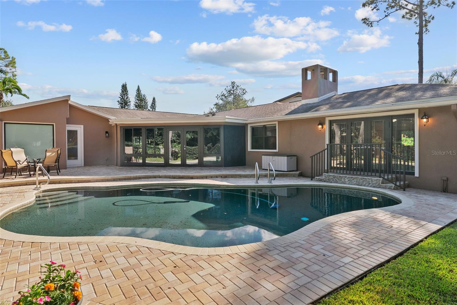 FEATHER SOUND CUSTOM HOME SITE - Residential