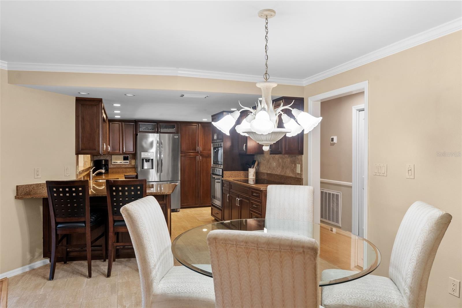 FEATHER SOUND CUSTOM HOME SITE - Residential