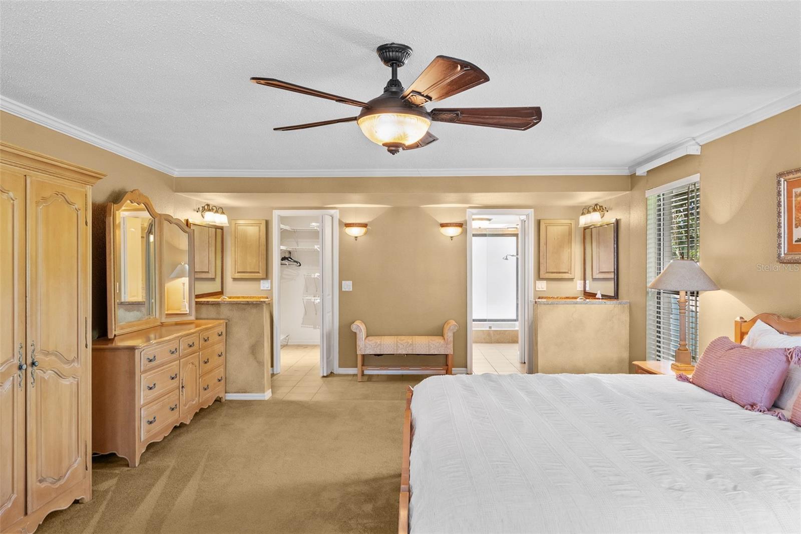 FEATHER SOUND CUSTOM HOME SITE - Residential