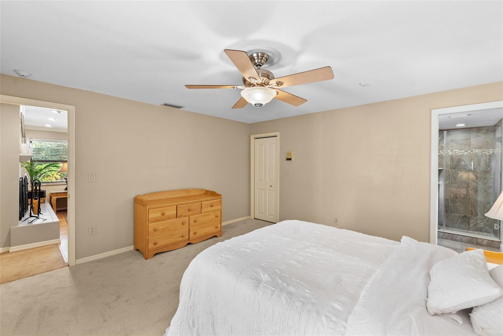 FEATHER SOUND CUSTOM HOME SITE - Residential