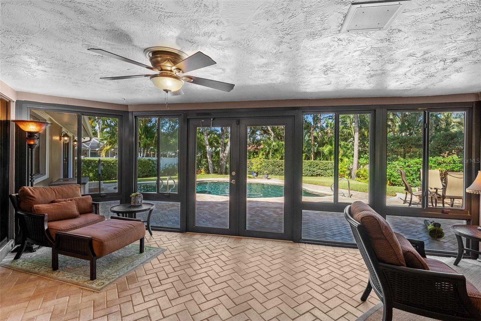 FEATHER SOUND CUSTOM HOME SITE - Residential