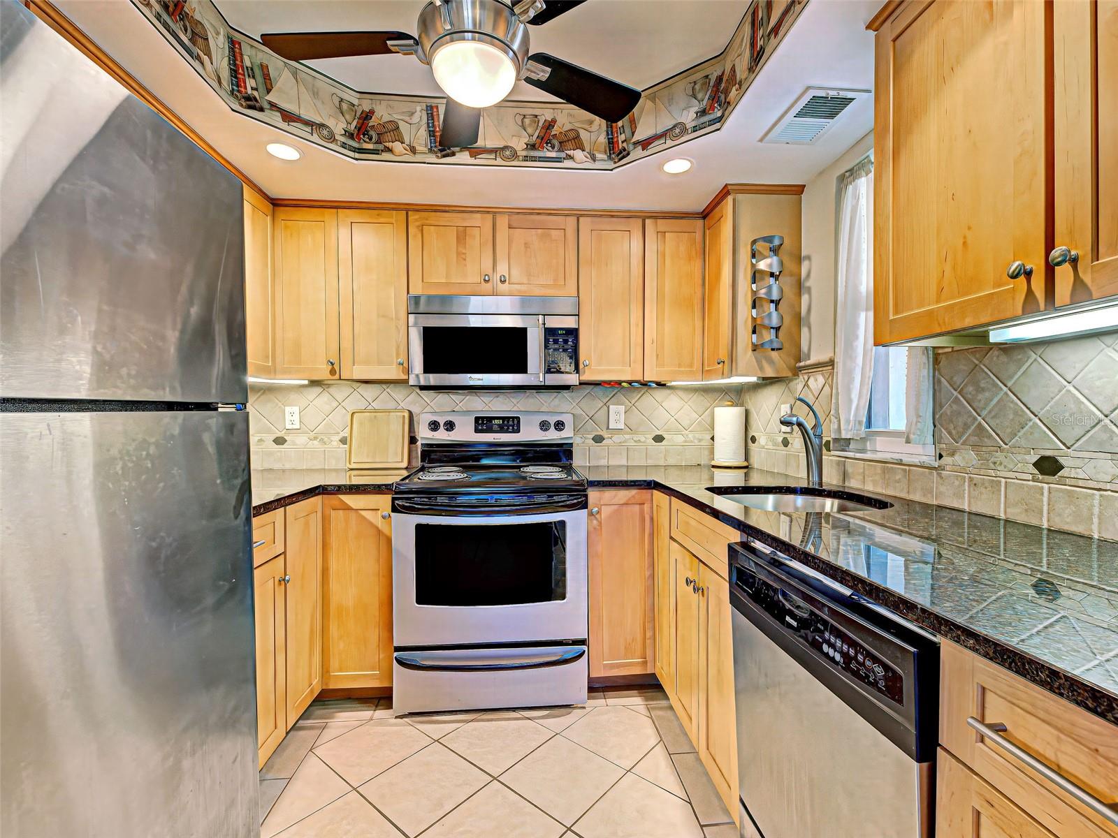 OAKS 04 - Residential