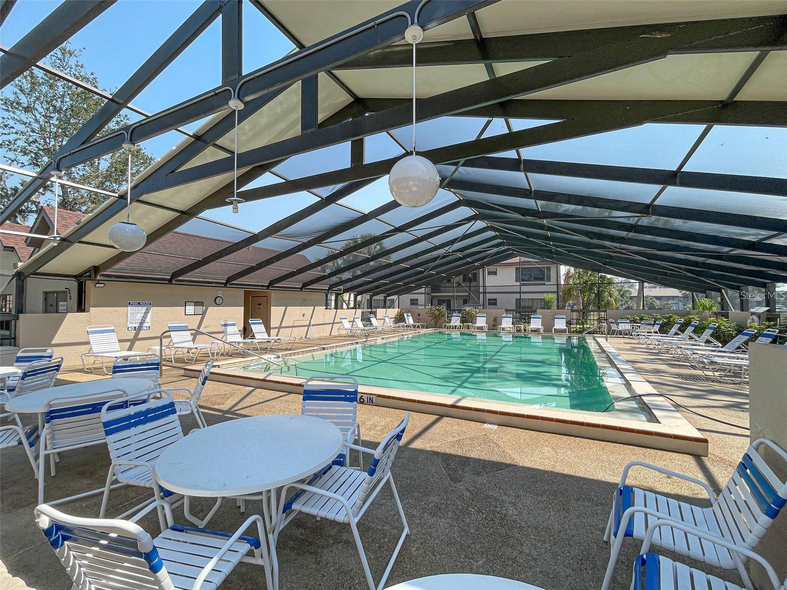 OAKS 04 - Residential