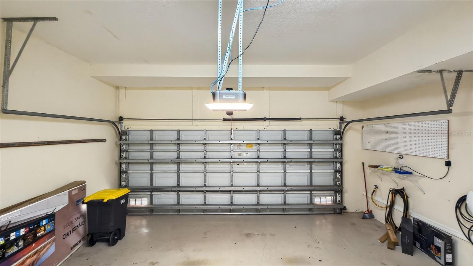 VIZCAYA AT BURNT STORE ISLES P - Residential