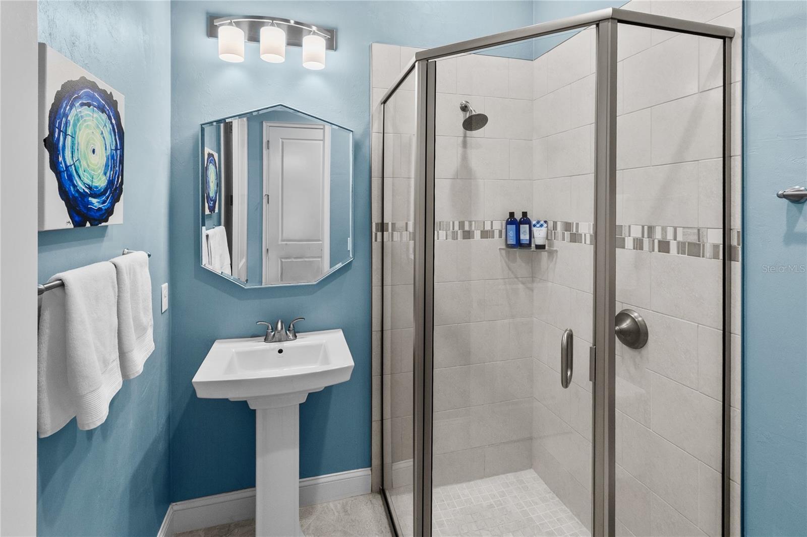 OAKMONT - Residential