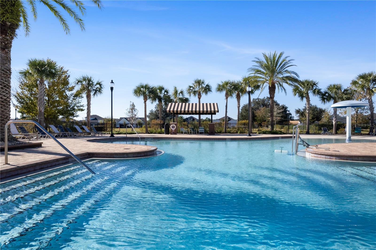 OAKMONT - Residential