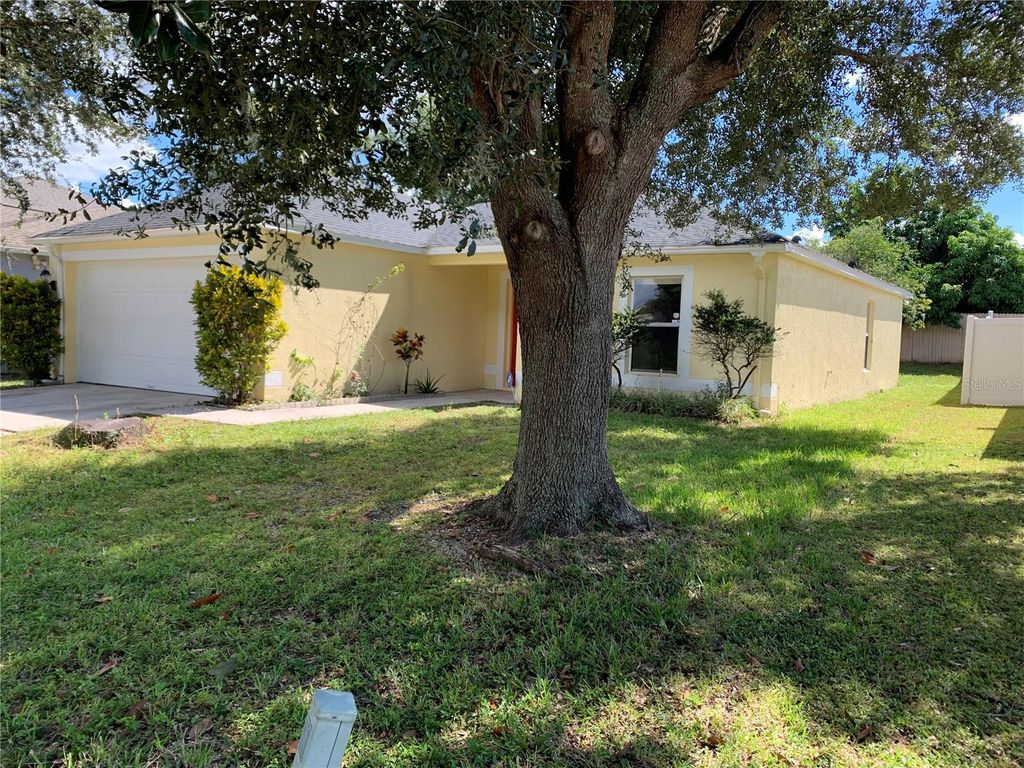 Photo of 10006 Dean Chase Boulevard, Orlando, FL 32825 (MLS # O6395410)