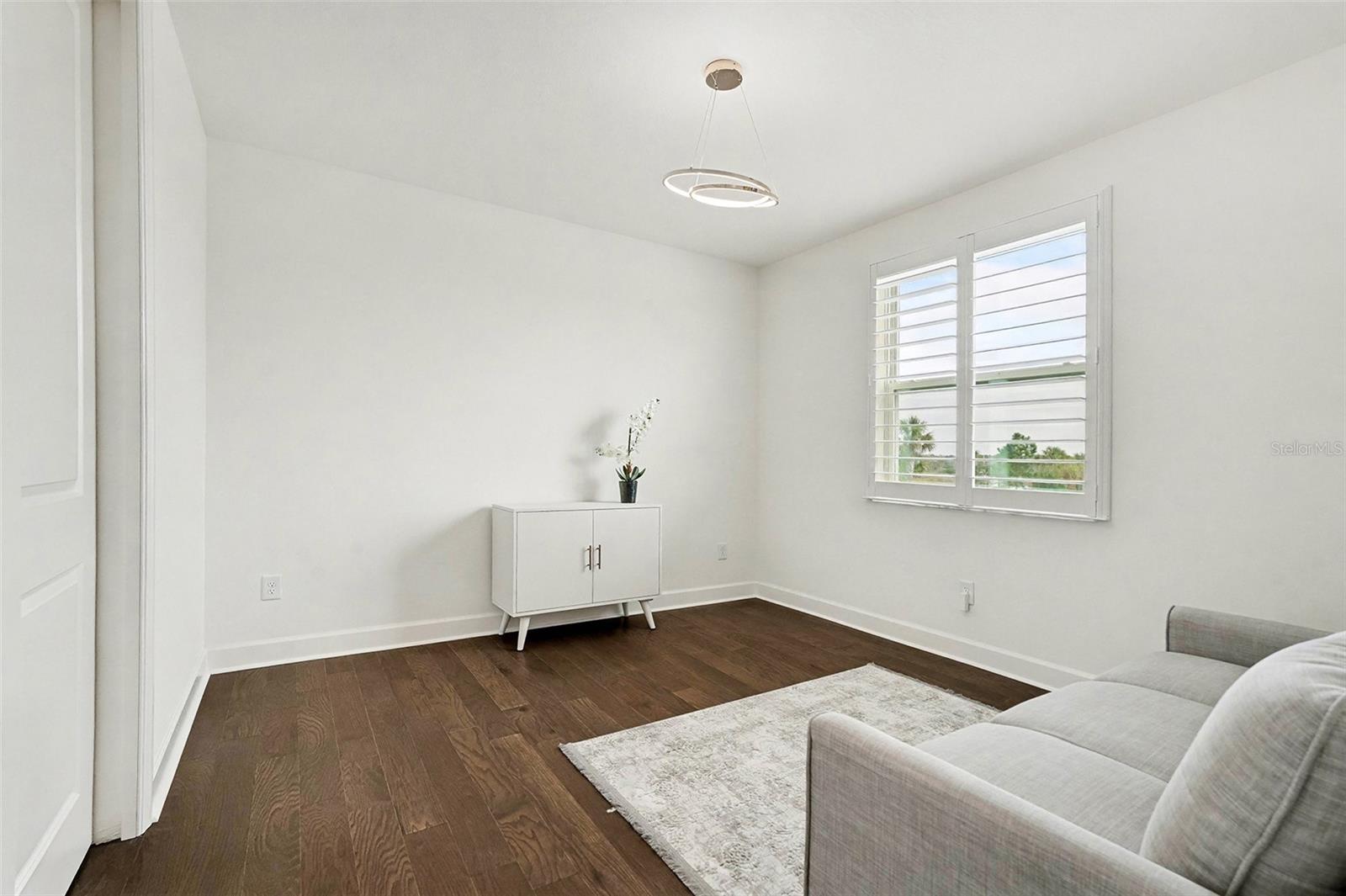 WINDING RIDGE - Residential