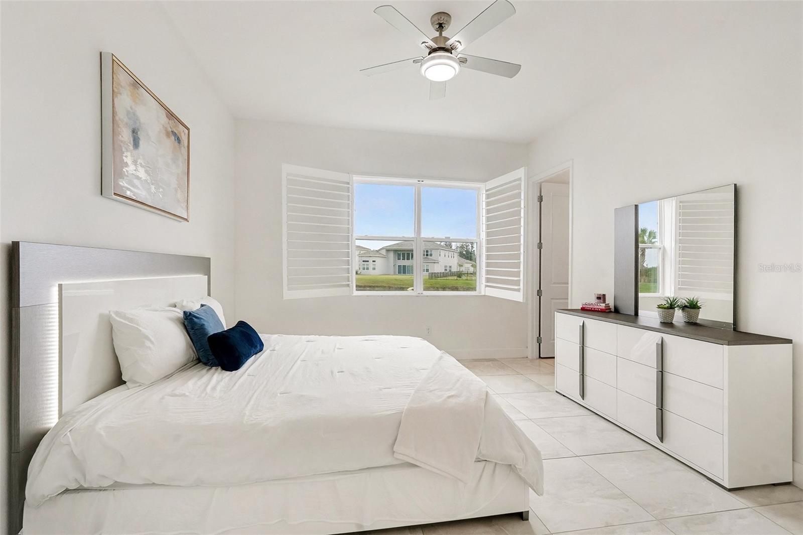 WINDING RIDGE - Residential