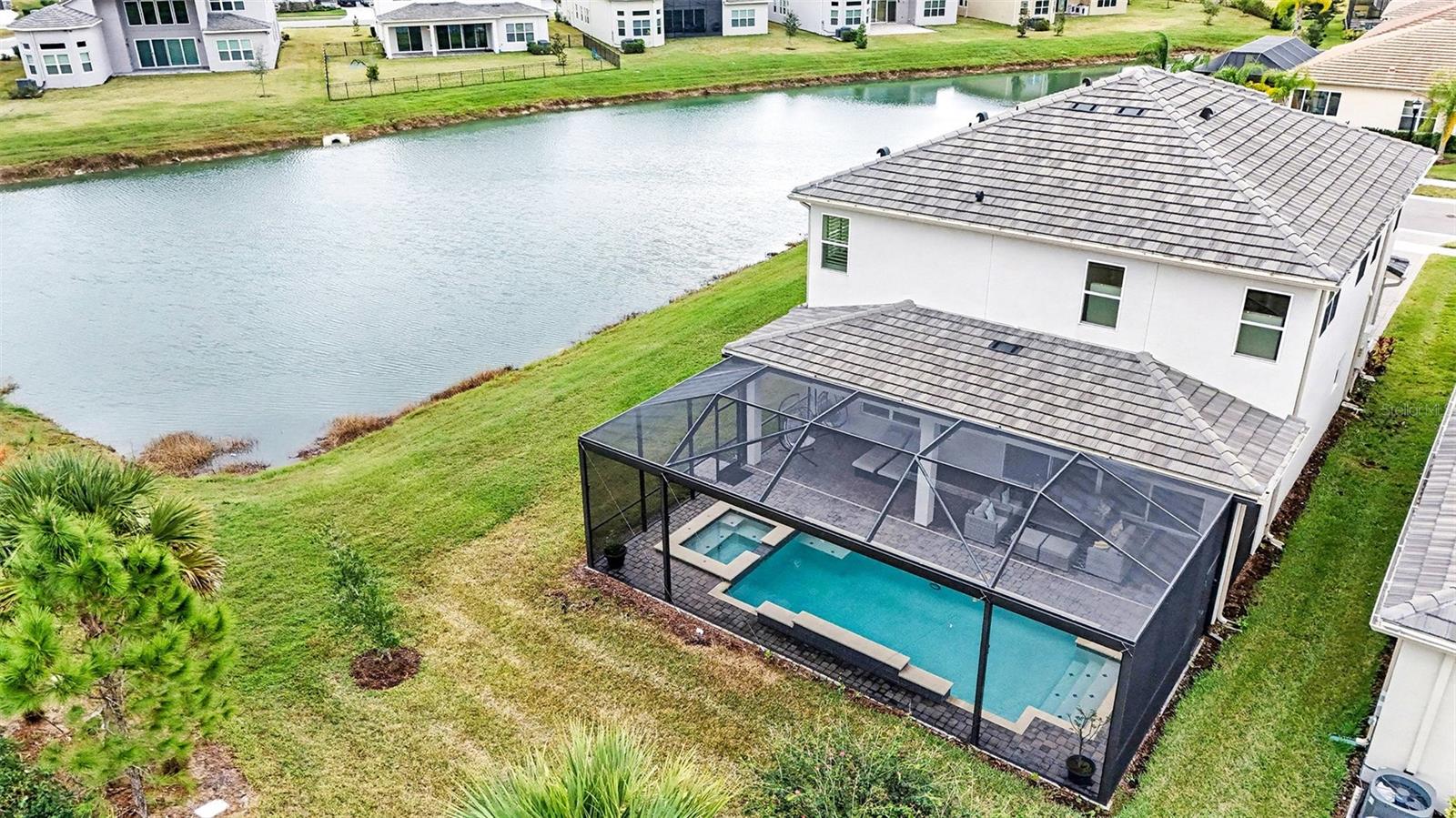 WINDING RIDGE - Residential