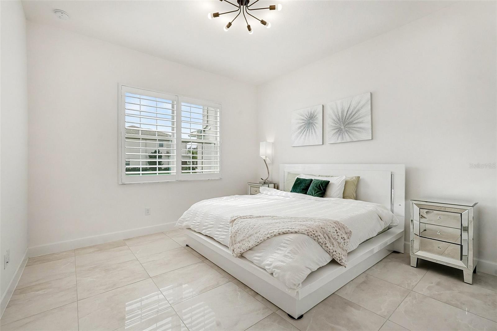 WINDING RIDGE - Residential