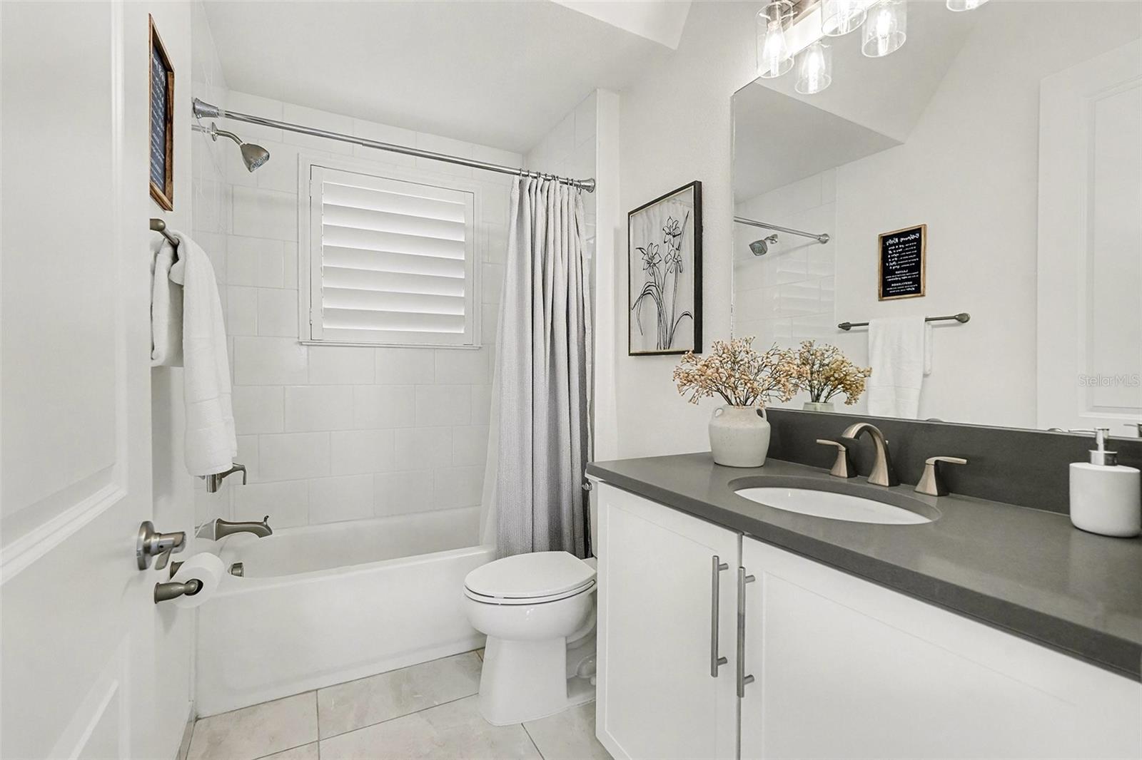 WINDING RIDGE - Residential