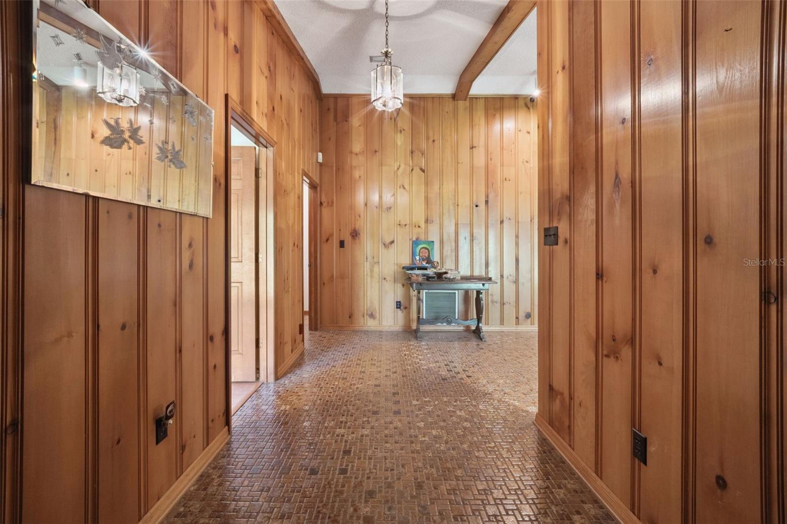 CURRYVILLE ESTATES 5 ACRE DEV 20 PARCELS - Residential