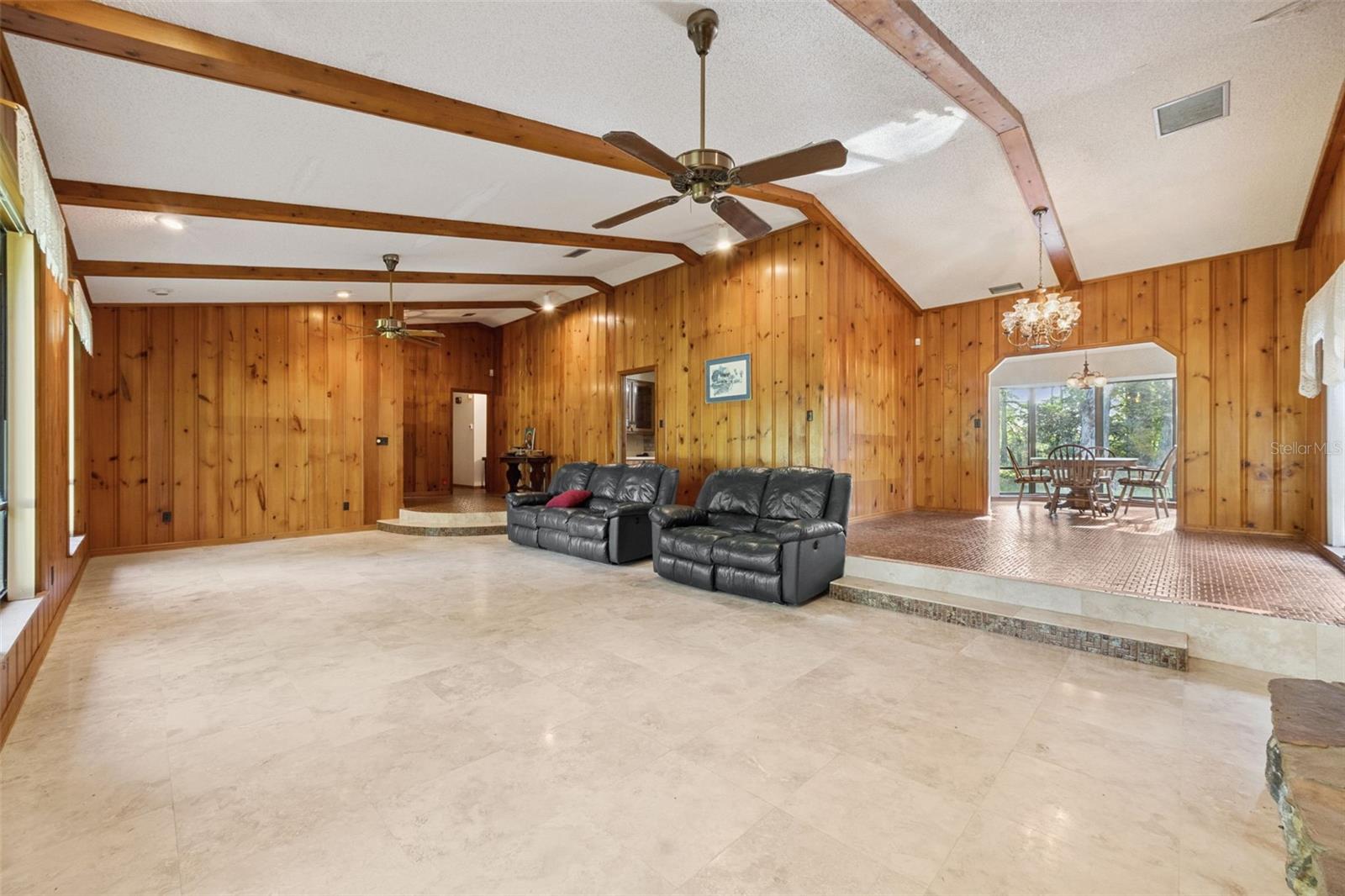 CURRYVILLE ESTATES 5 ACRE DEV 20 PARCELS - Residential