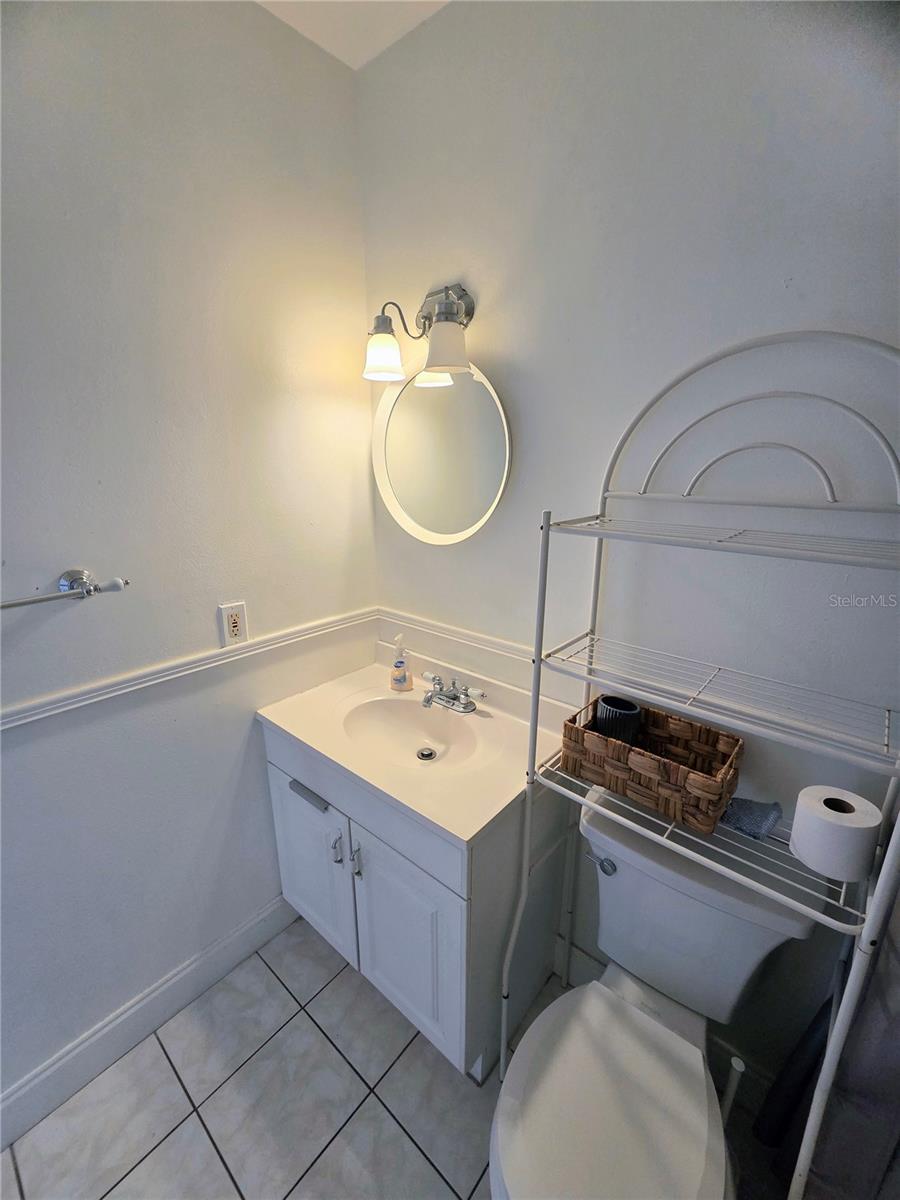 JAMESTOWN CONDO - Residential