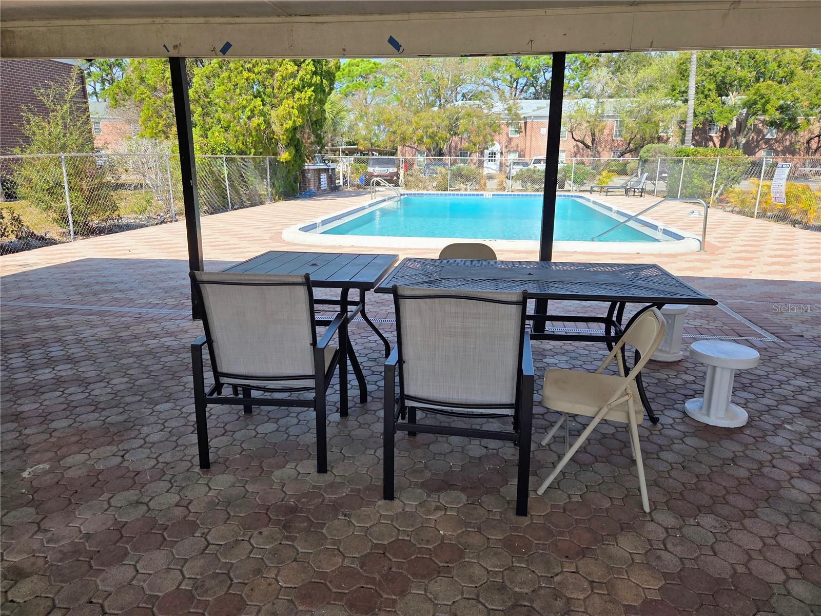 JAMESTOWN CONDO - Residential