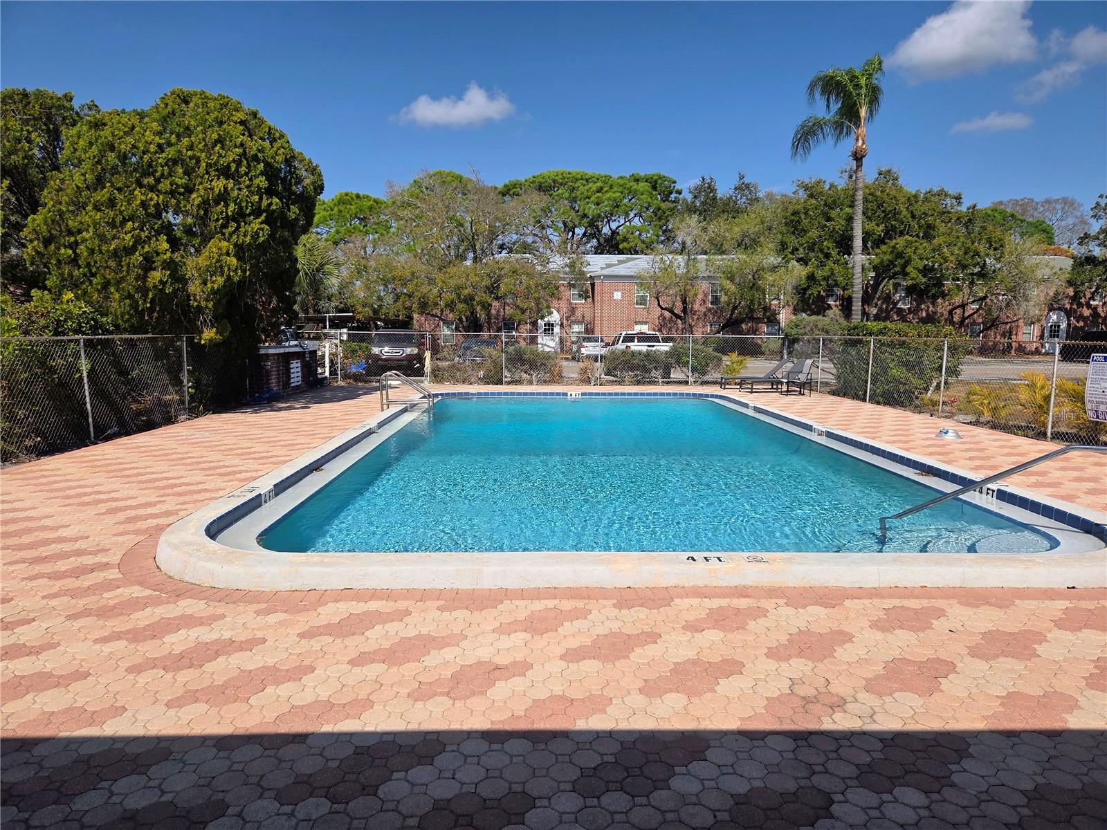 JAMESTOWN CONDO - Residential