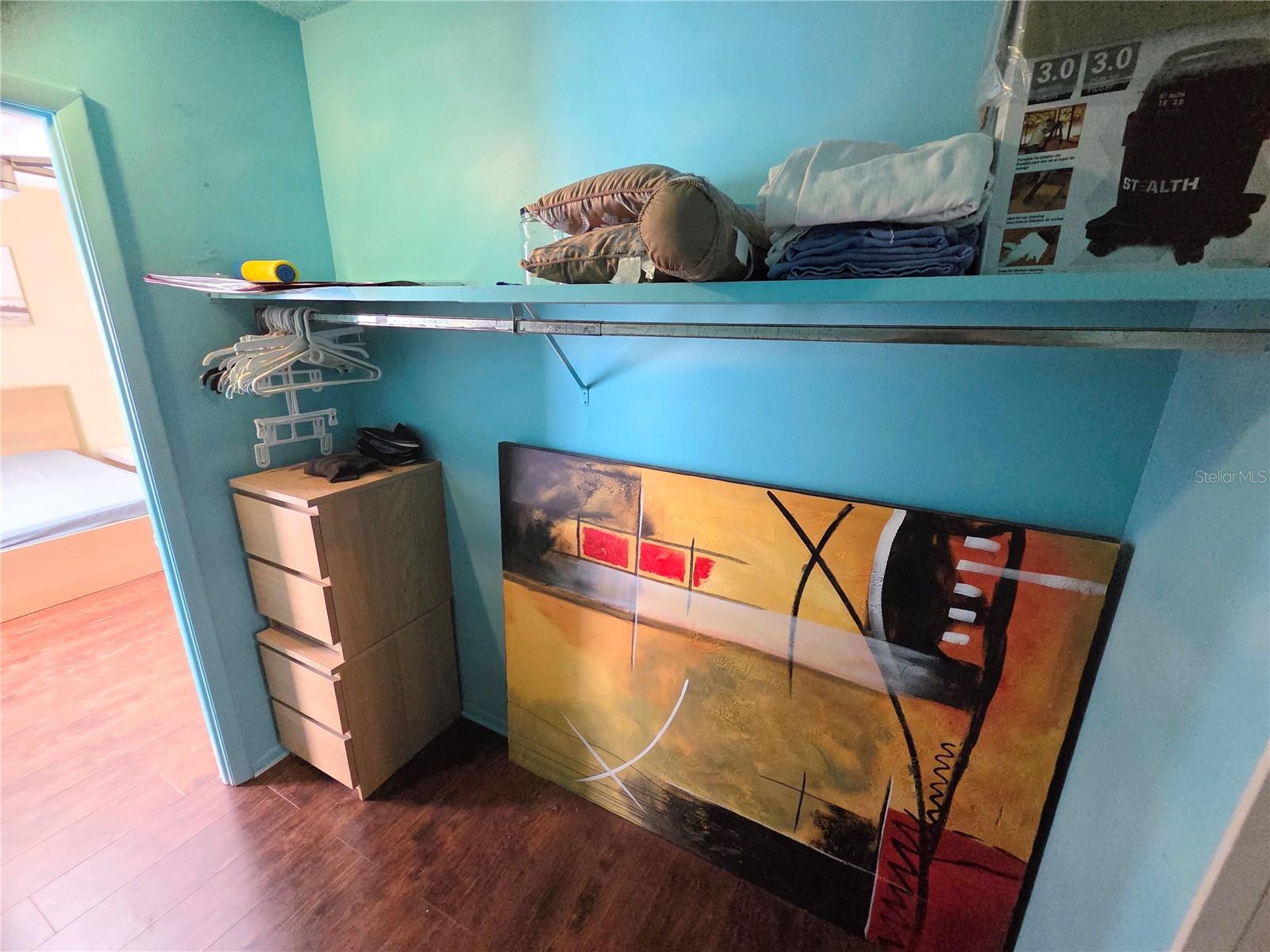 JAMESTOWN CONDO - Residential