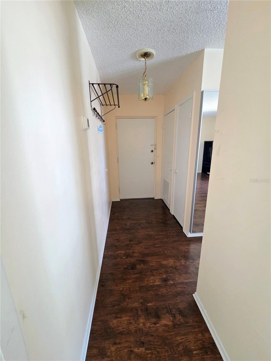 JAMESTOWN CONDO - Residential