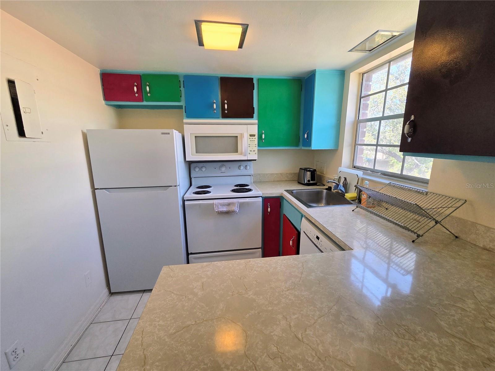 JAMESTOWN CONDO - Residential