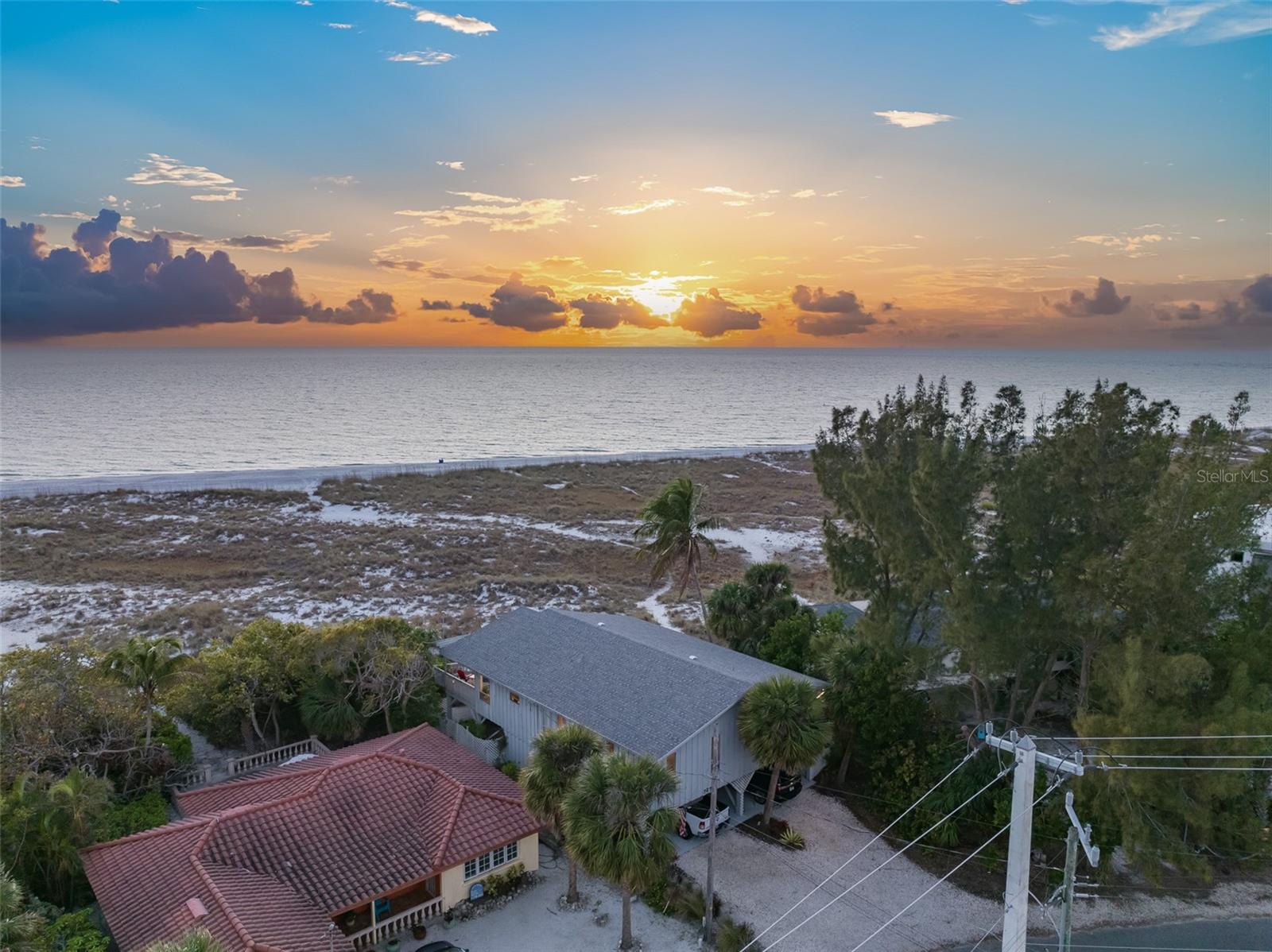 WELLS TERRACE - Residential