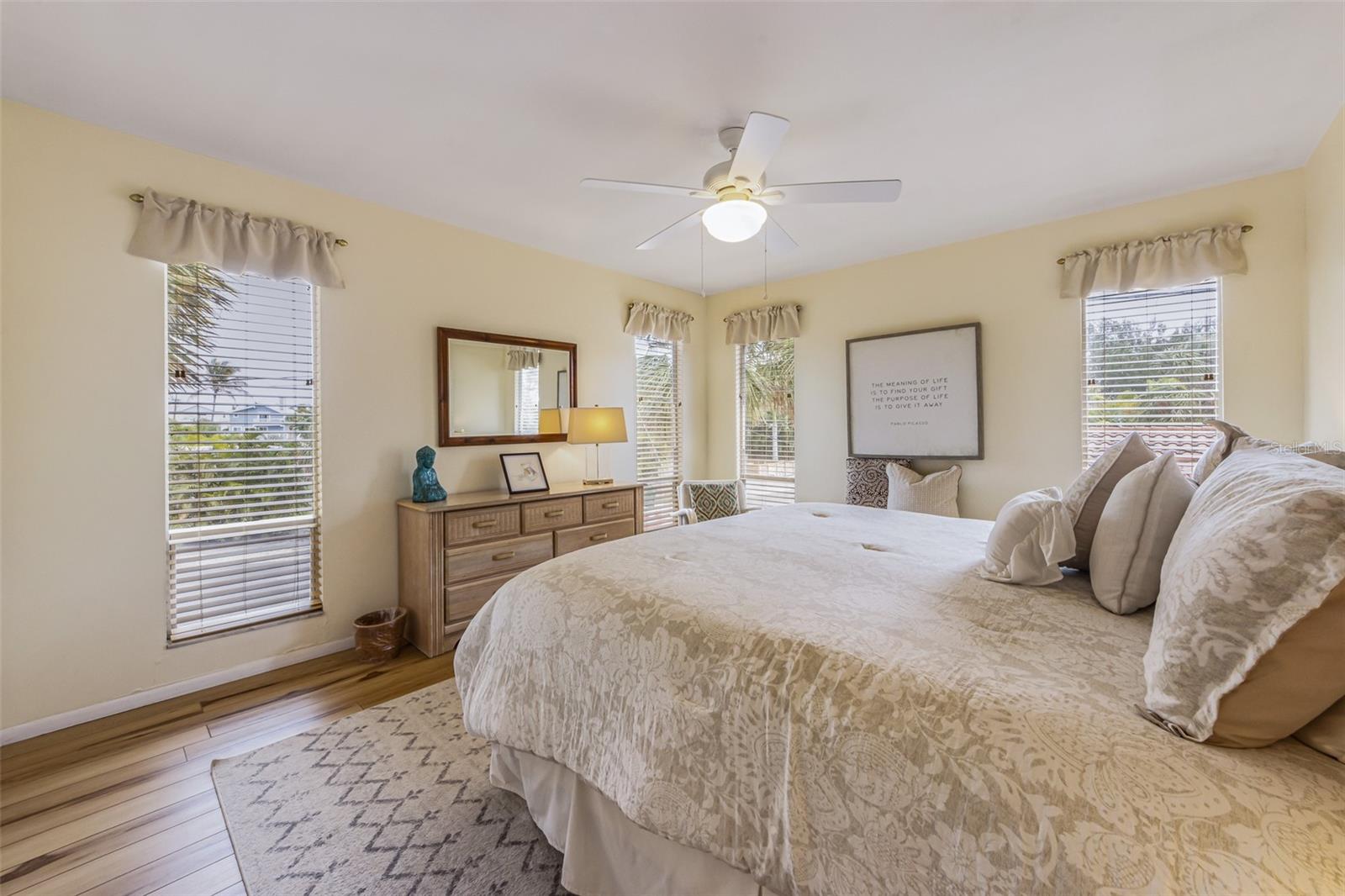 WELLS TERRACE - Residential