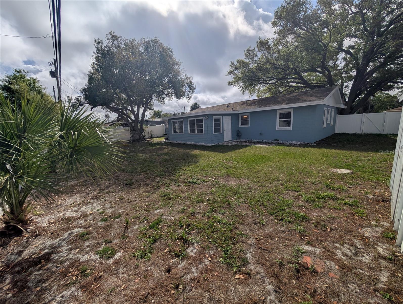 NEWPORT UNIT 1 - Residential