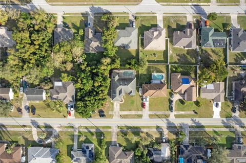 A home in DELTONA