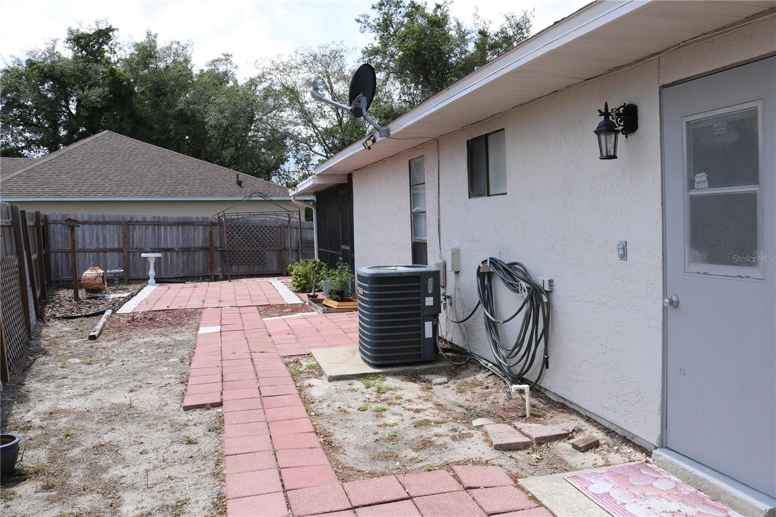 DELTONA LAKES UNIT 41 - Residential
