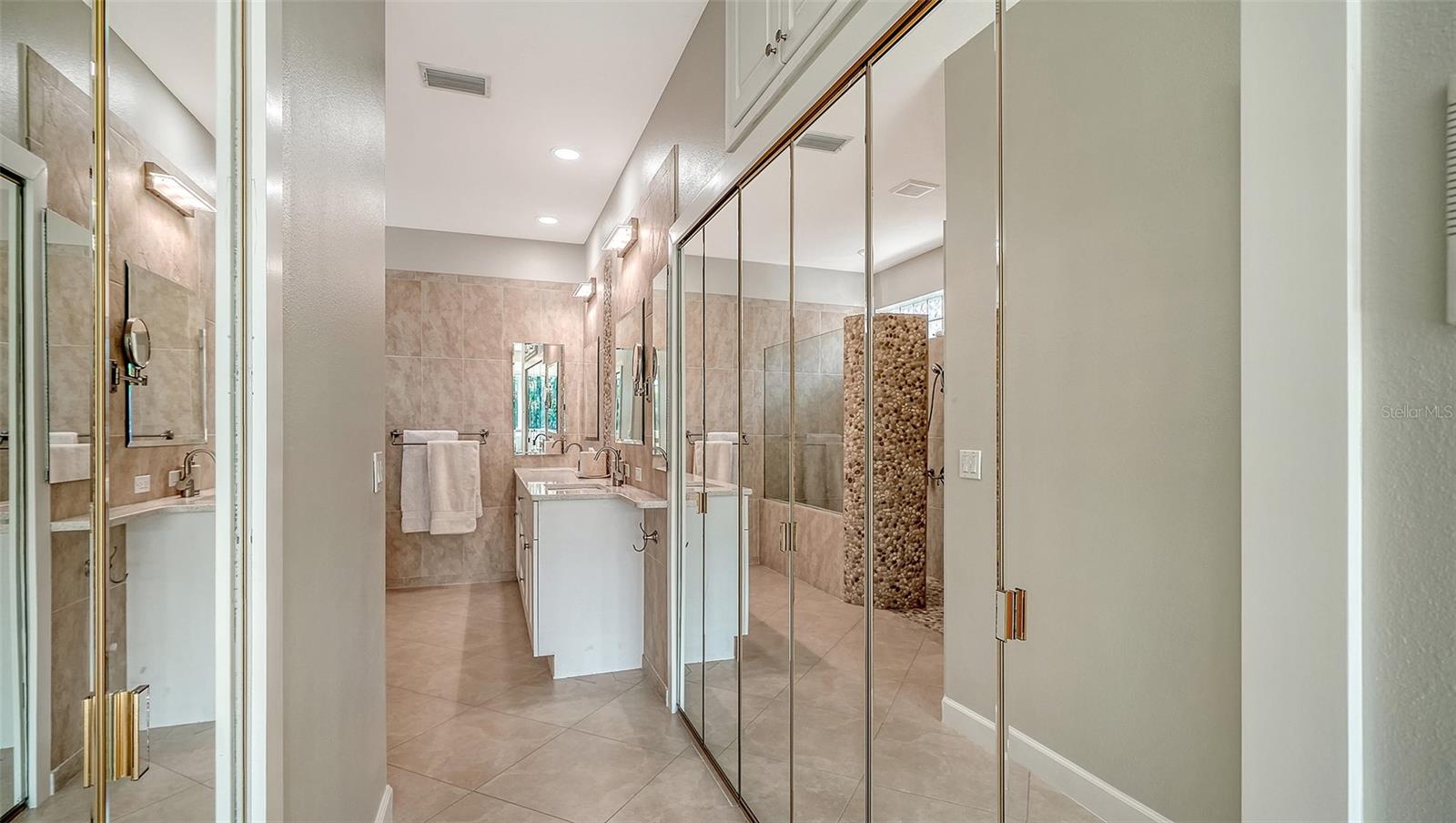 TURTLE ROCK - Residential