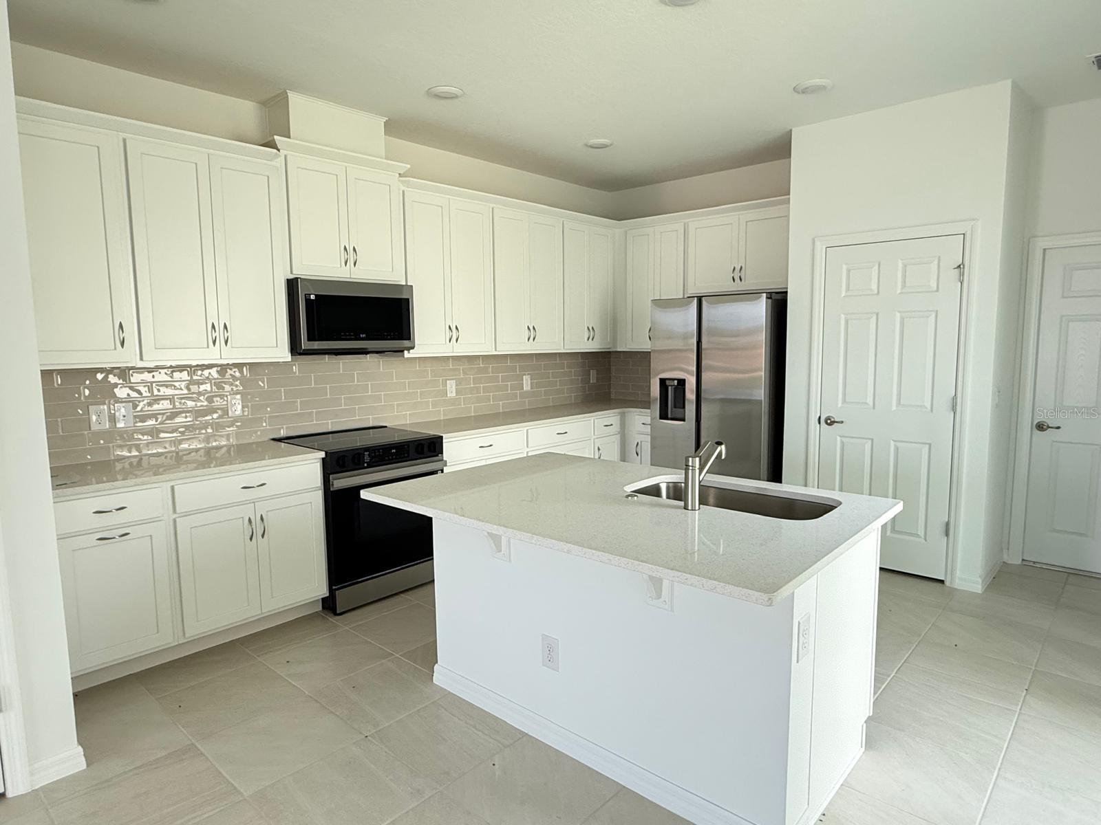 CYPRESS BLUFF PH 1 - Residential