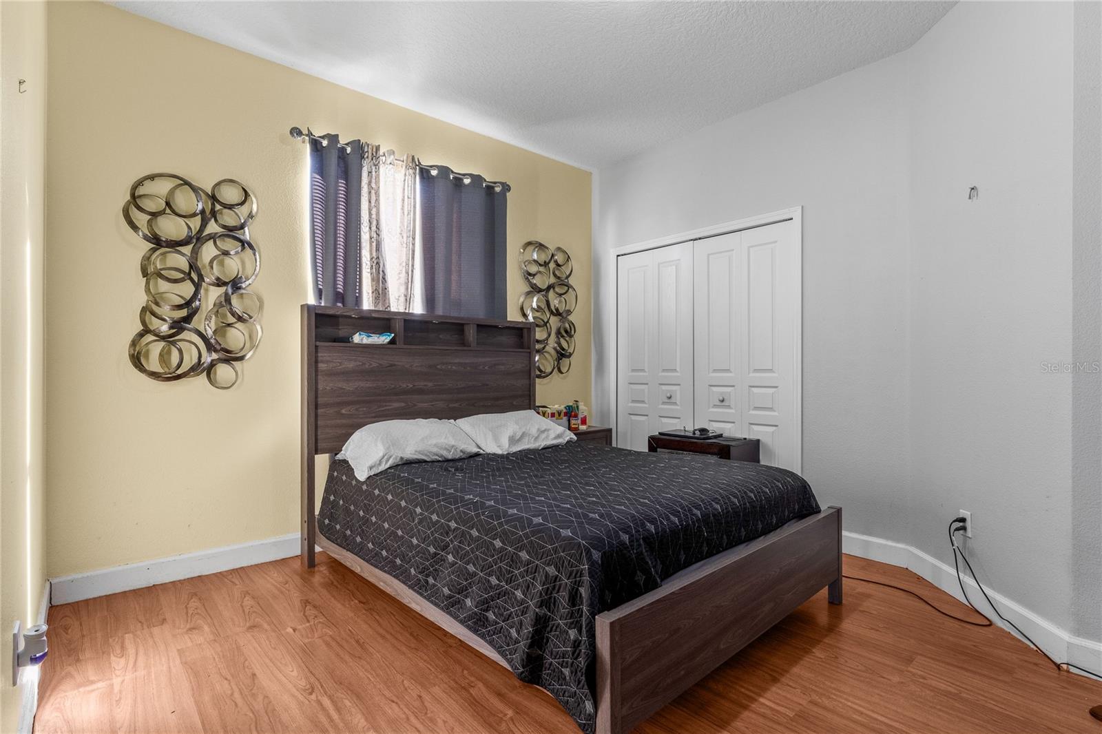 VISTA LAKES VILLAGE N-3 COLONIE - Residential