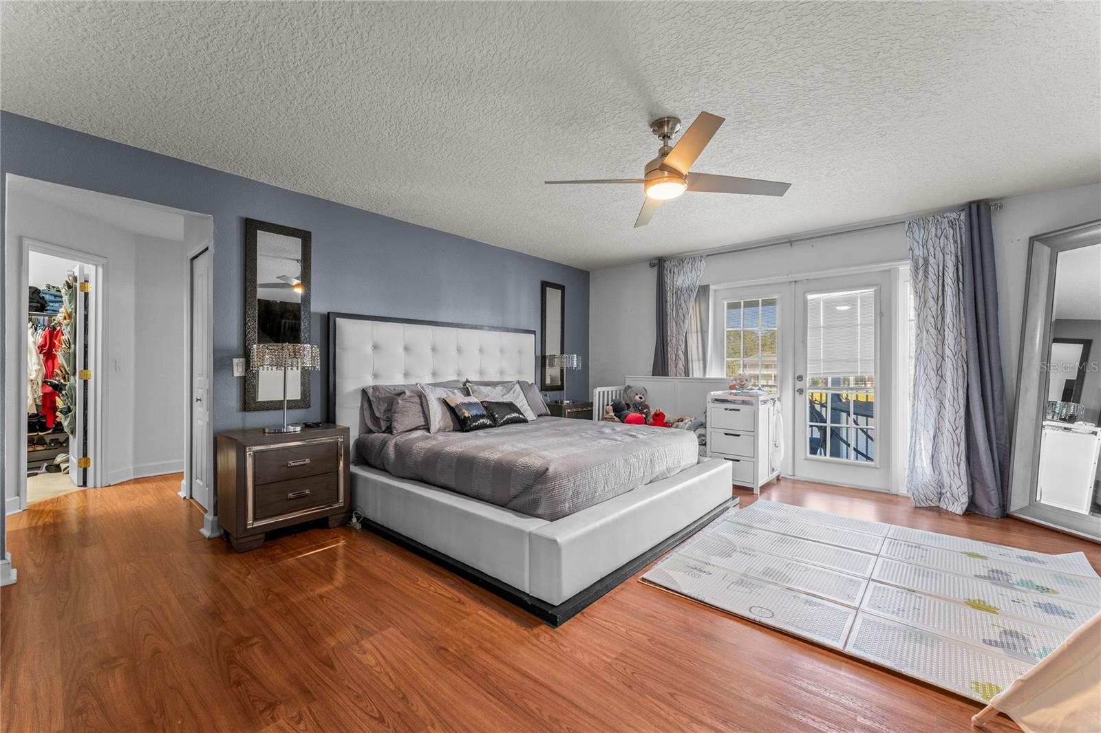 VISTA LAKES VILLAGE N-3 COLONIE - Residential