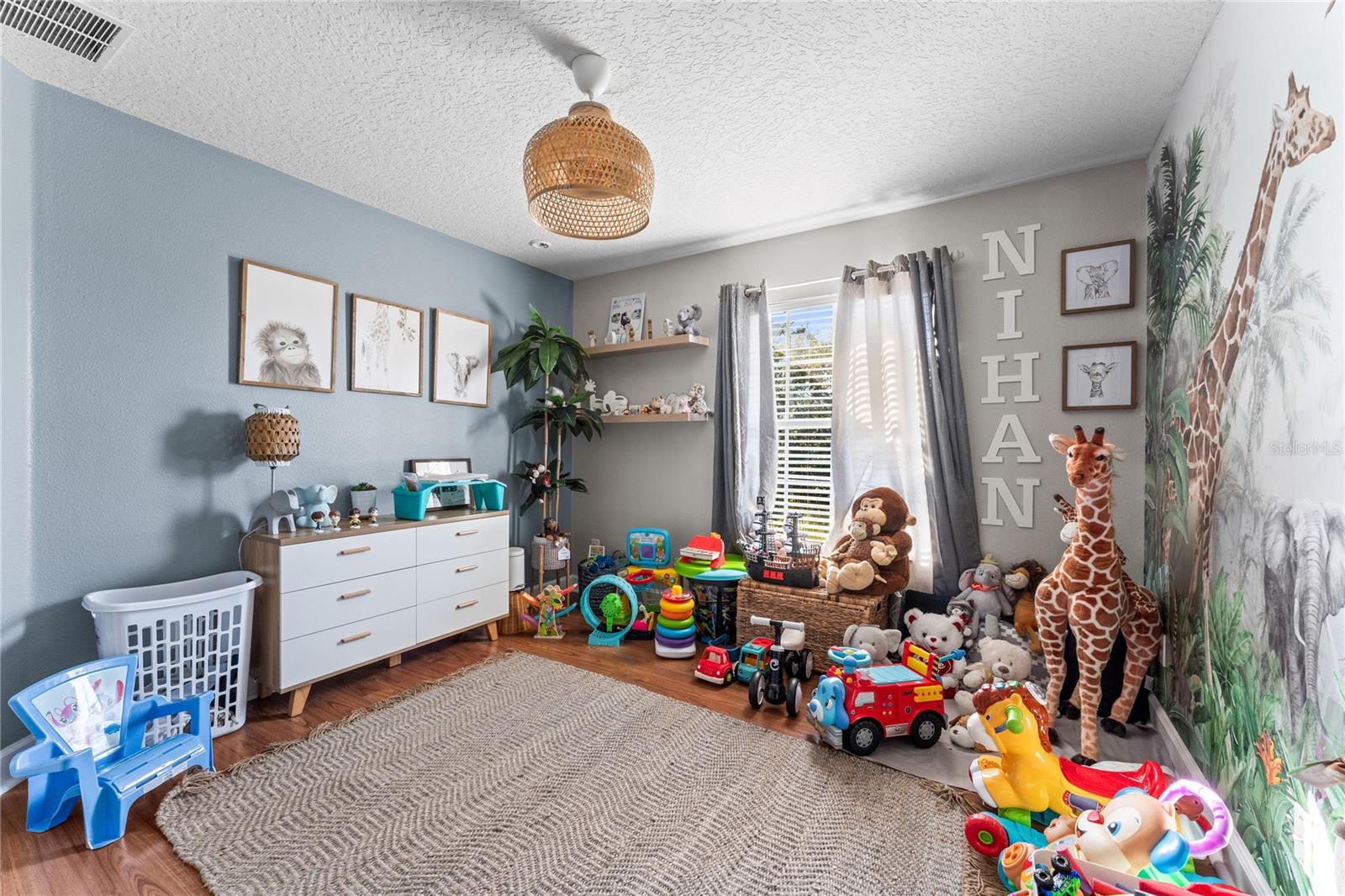 VISTA LAKES VILLAGE N-3 COLONIE - Residential