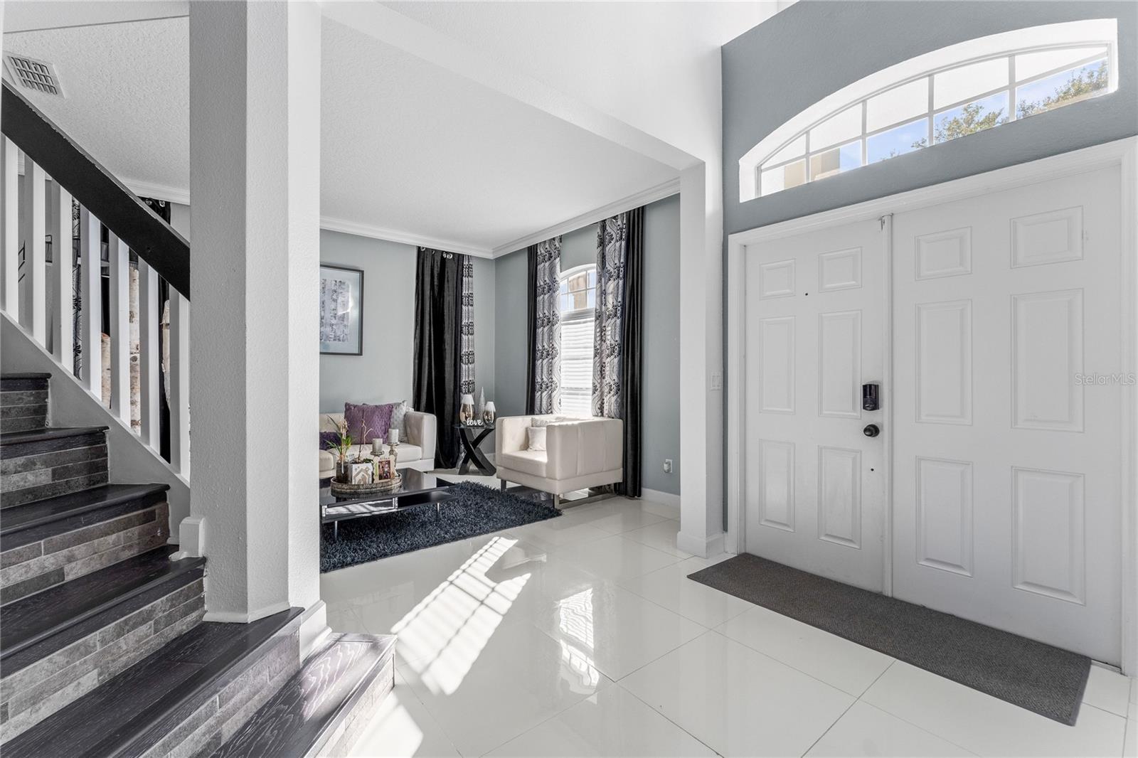 VISTA LAKES VILLAGE N-3 COLONIE - Residential