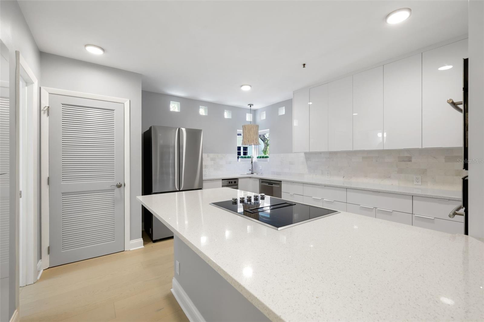 BAYSHORE ON THE BLVD A CO - Residential