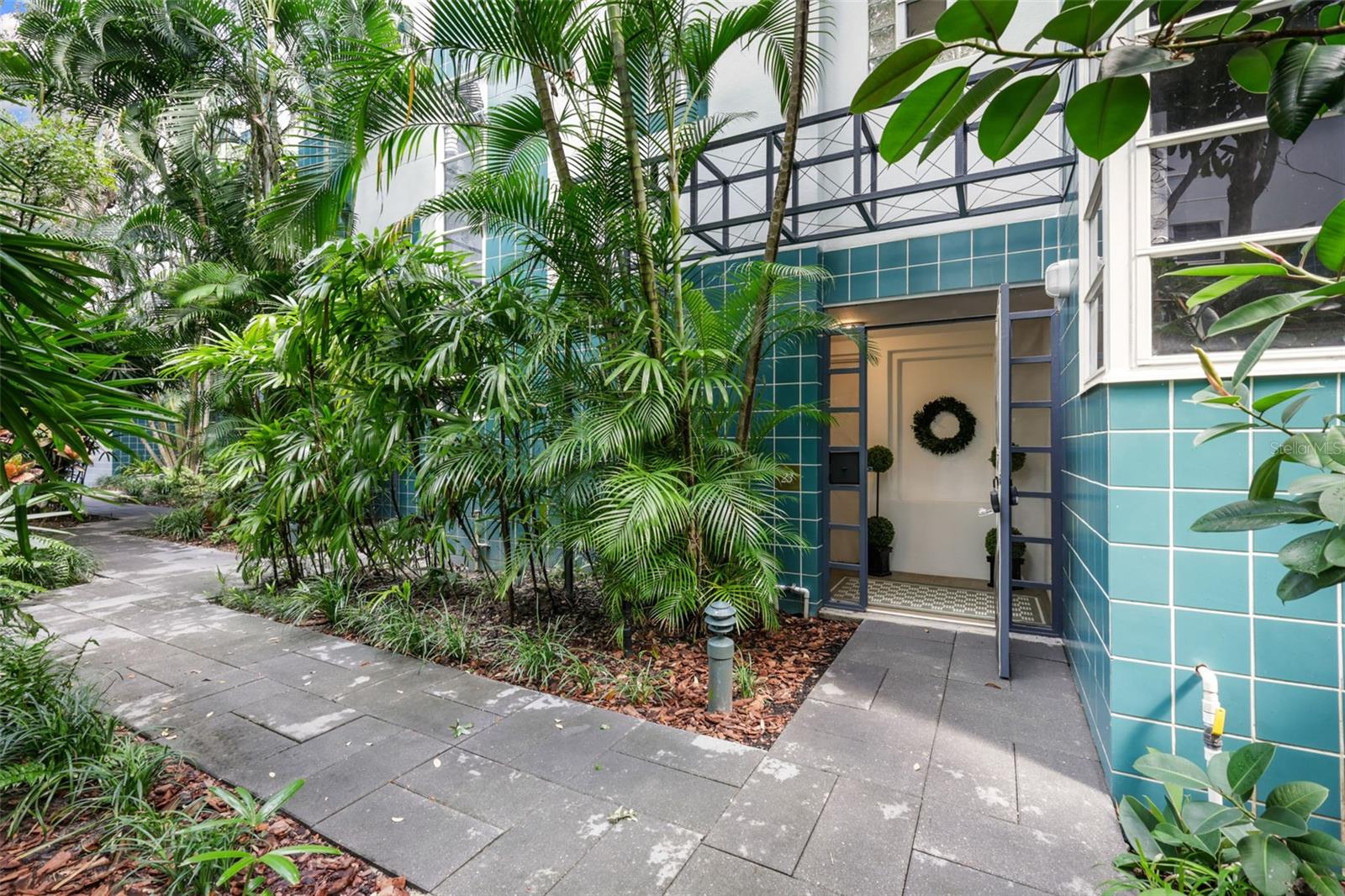 BAYSHORE ON THE BLVD A CO - Residential