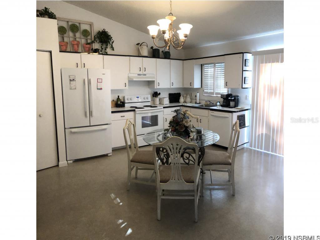 FLORIDA SHORES 01 - Residential Income