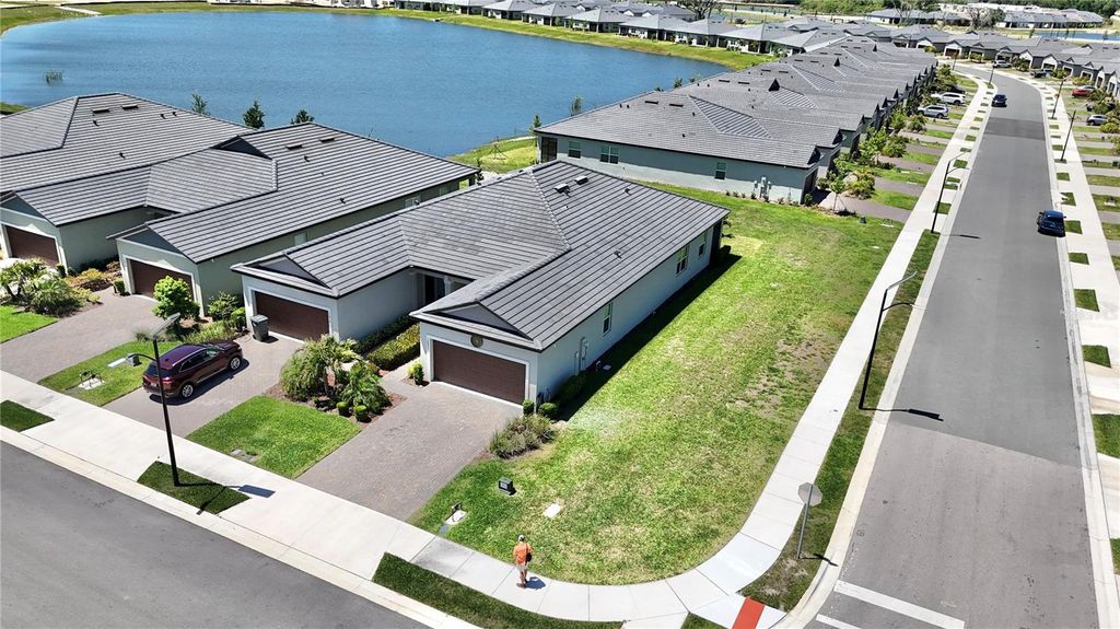 Photo of 12842 Lily Quartz Loop, Parrish, FL 34219 (MLS # A4690351)