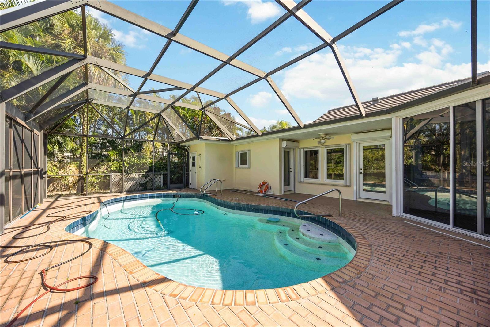 BIRD KEY SUB - Residential