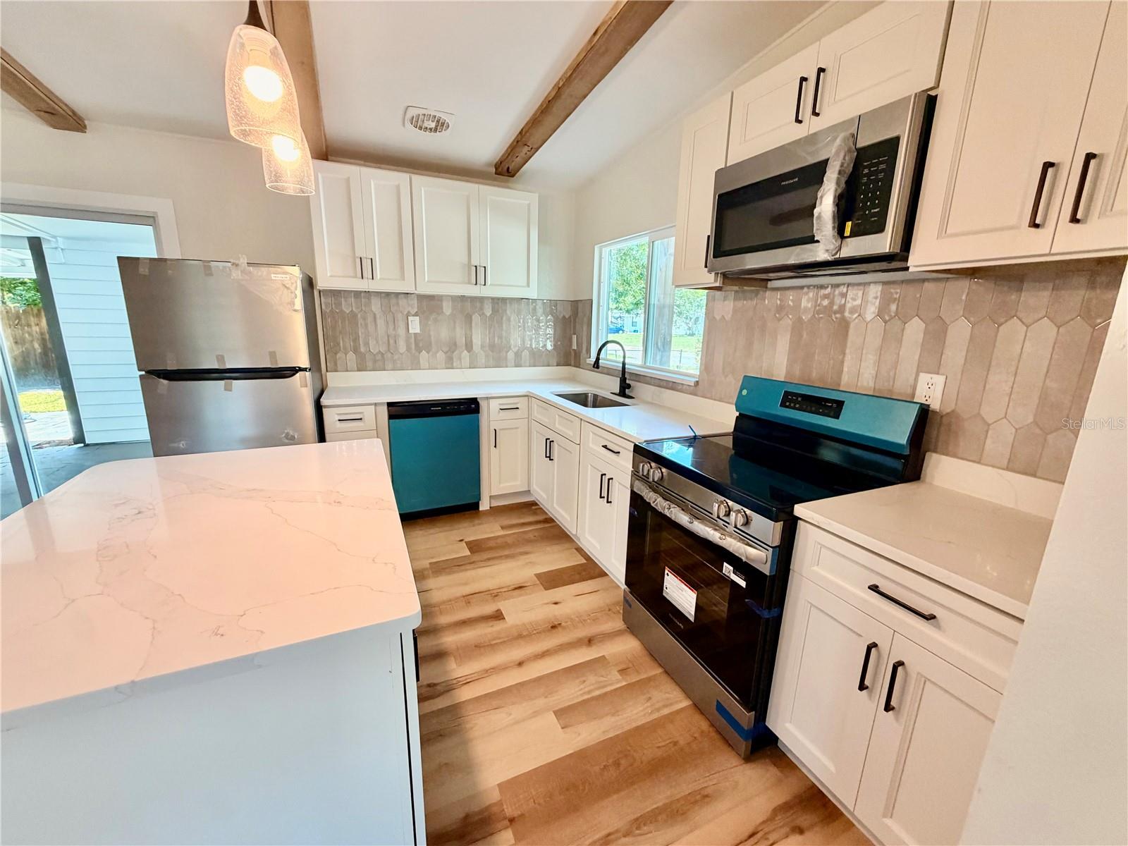 MEADOW LAWN 2ND ADD - Residential