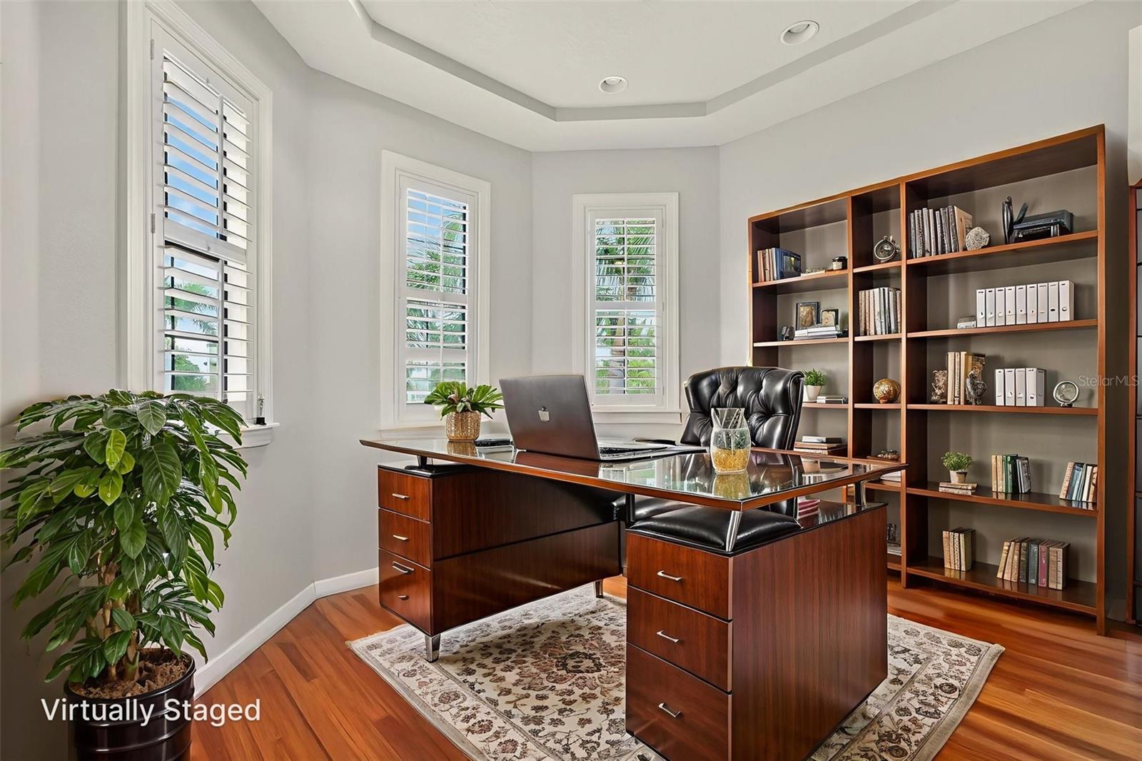 THE RESERVE OF OLD TAMPA BAY - Residential