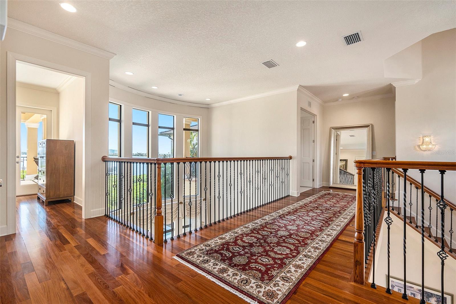 THE RESERVE OF OLD TAMPA BAY - Residential