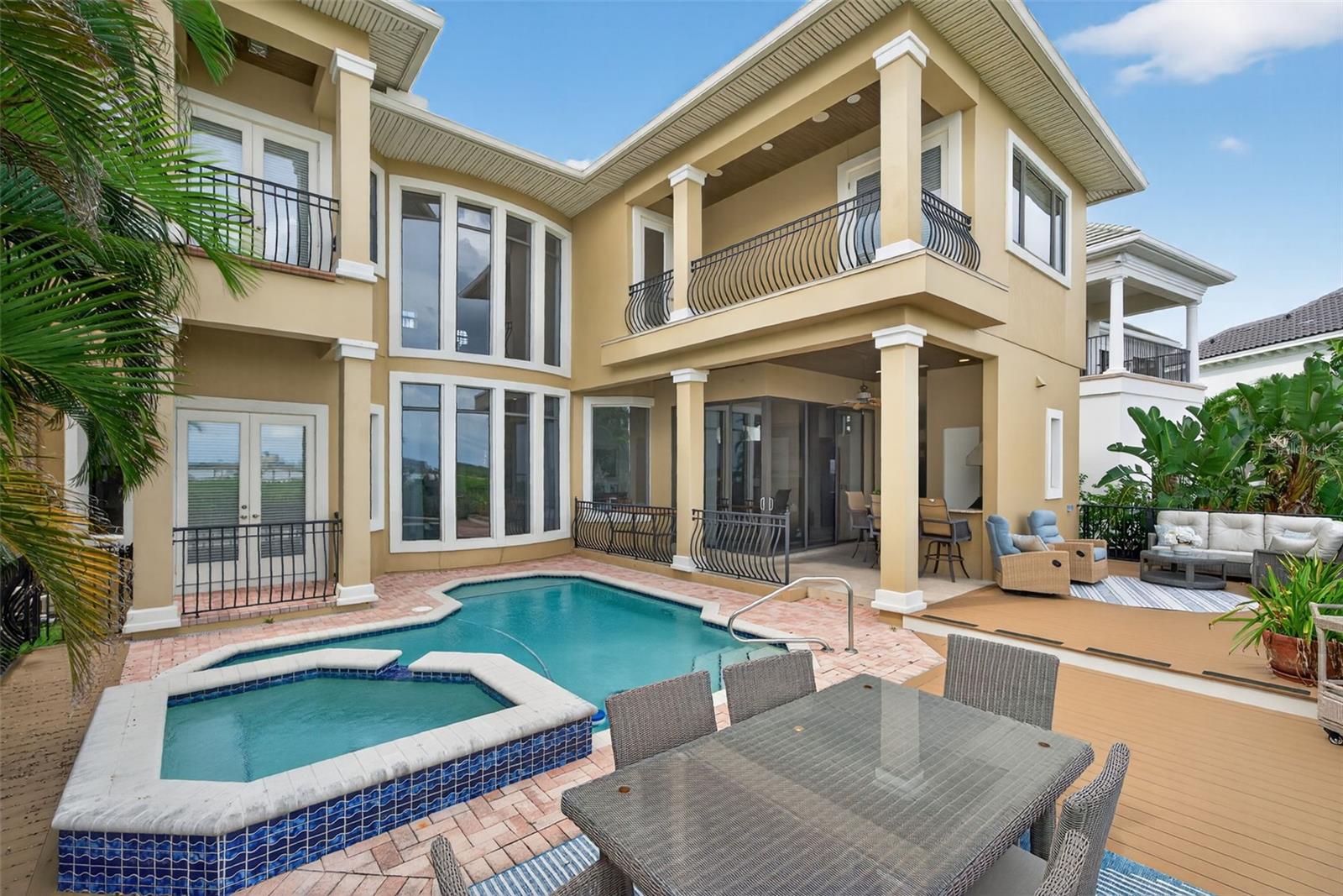 THE RESERVE OF OLD TAMPA BAY - Residential